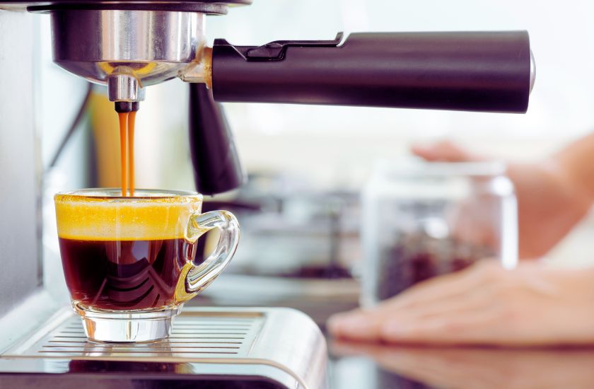women drinking coffee