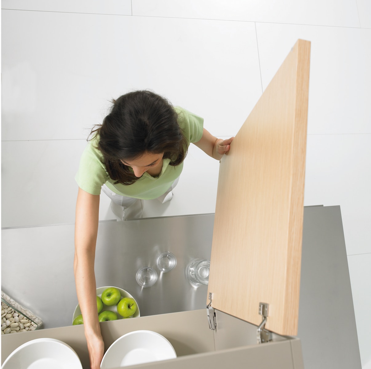 Descaler vs Vinegar Does Descaler Work Better Than Vinegar? Descaler Genius